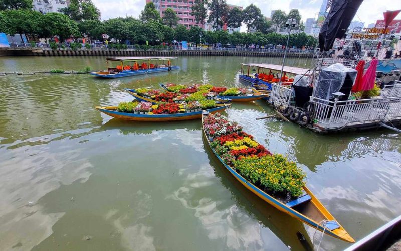 mơ thấy nước dự báo con số nào